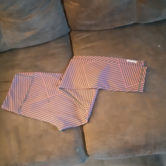 Reebok leggings - Picture 2 of 5